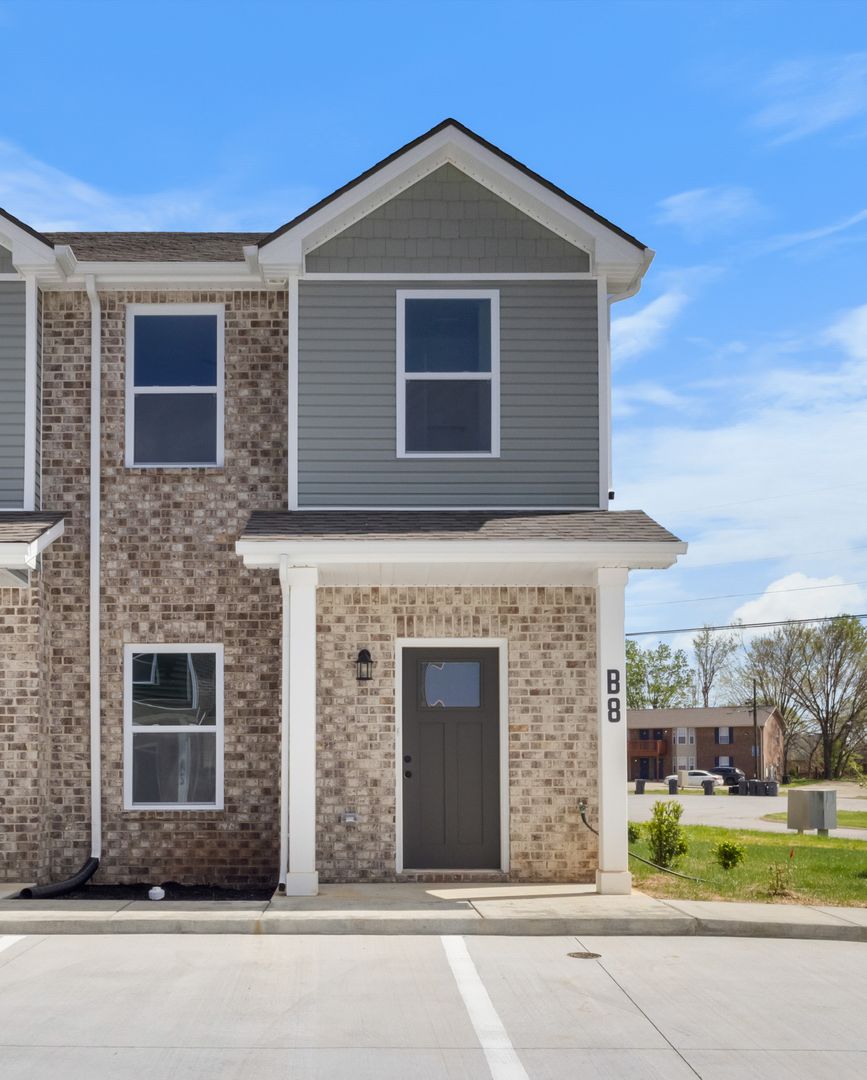 Clarksville Townhome: 3854 Jockey Dr.  - Unit B8