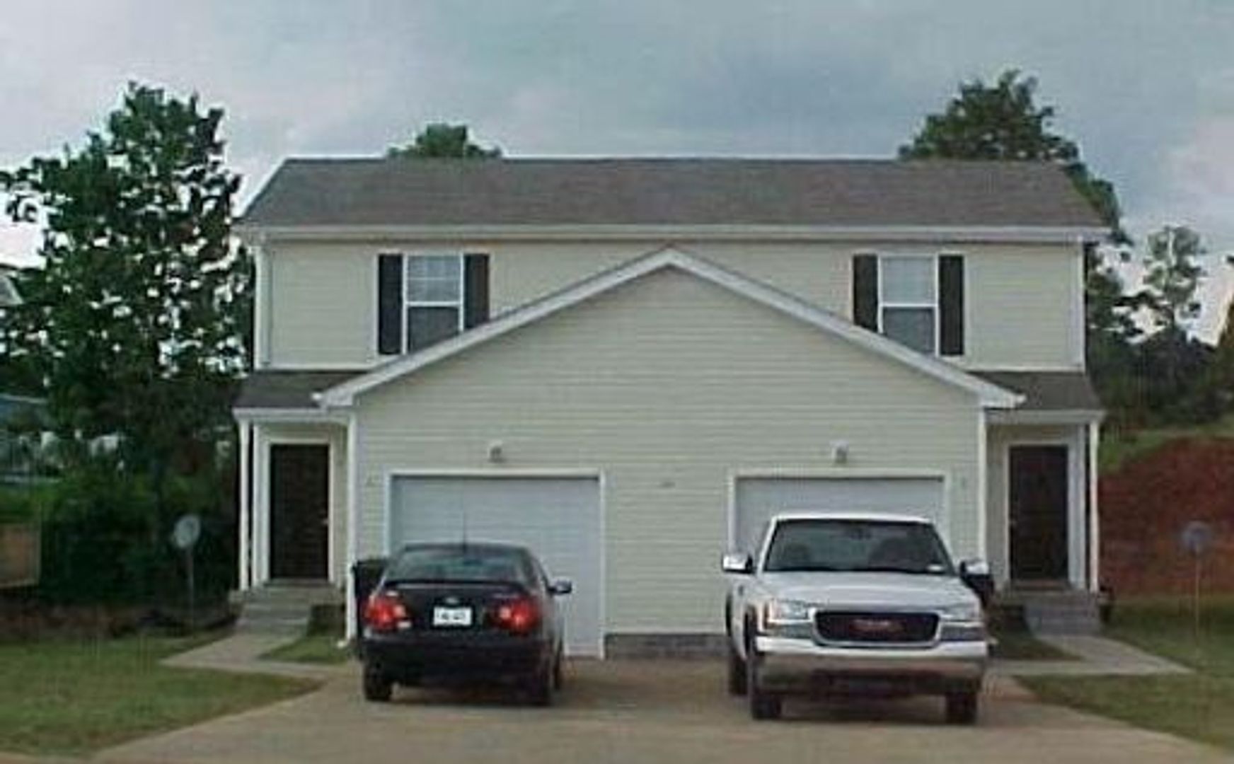 Clarksville Apartment: 255 Senator Dr.