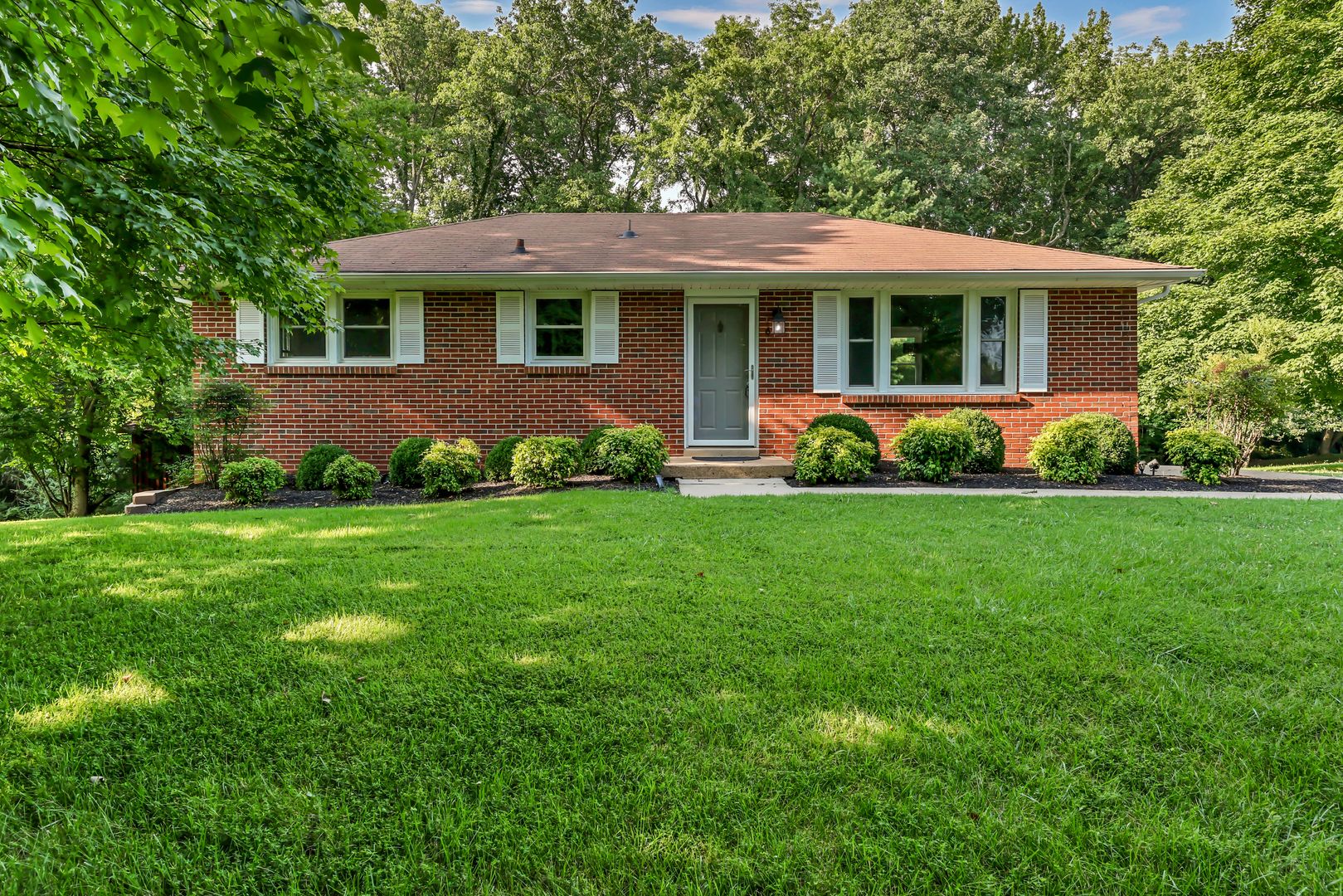 Clarksville House: 613 Channell Drive