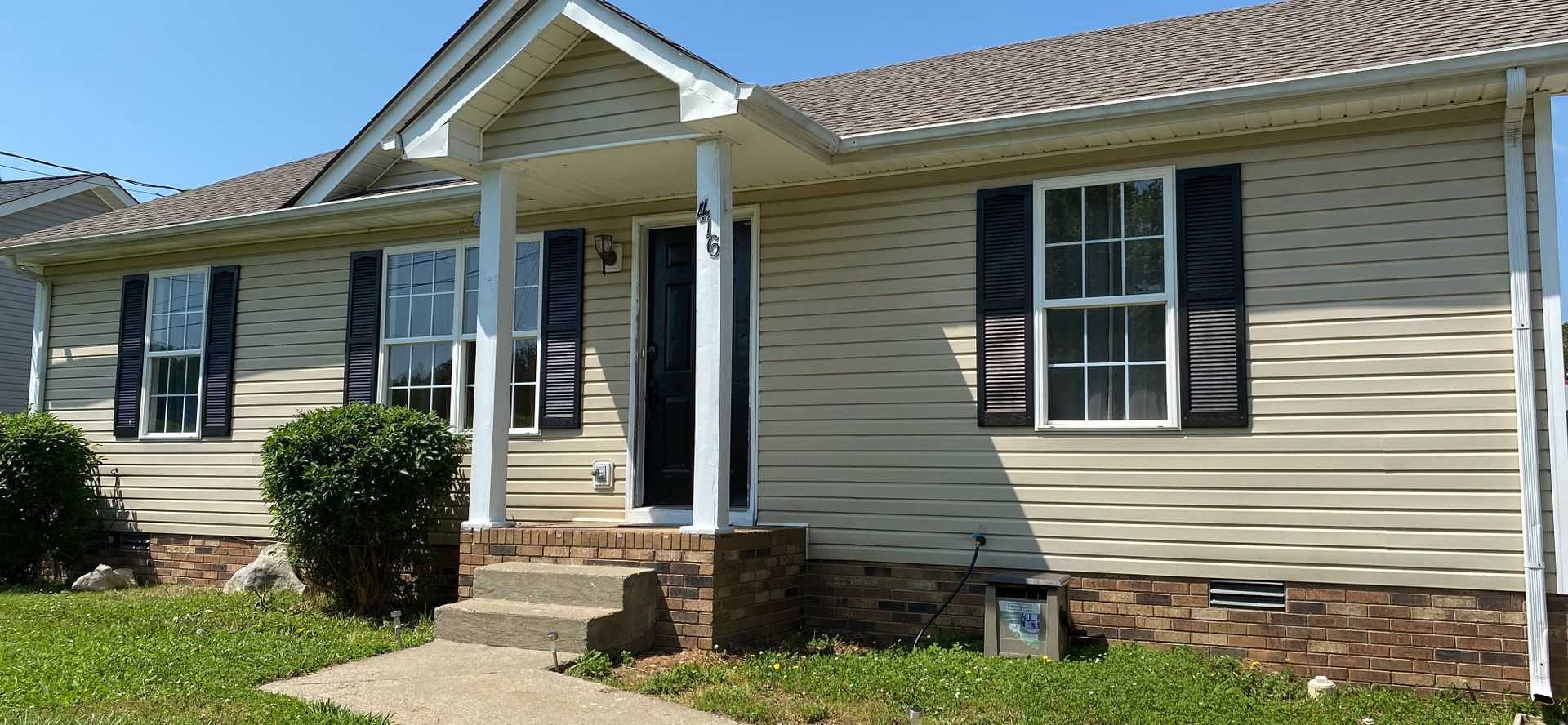 Clarksville House: 416 Woodale Dr