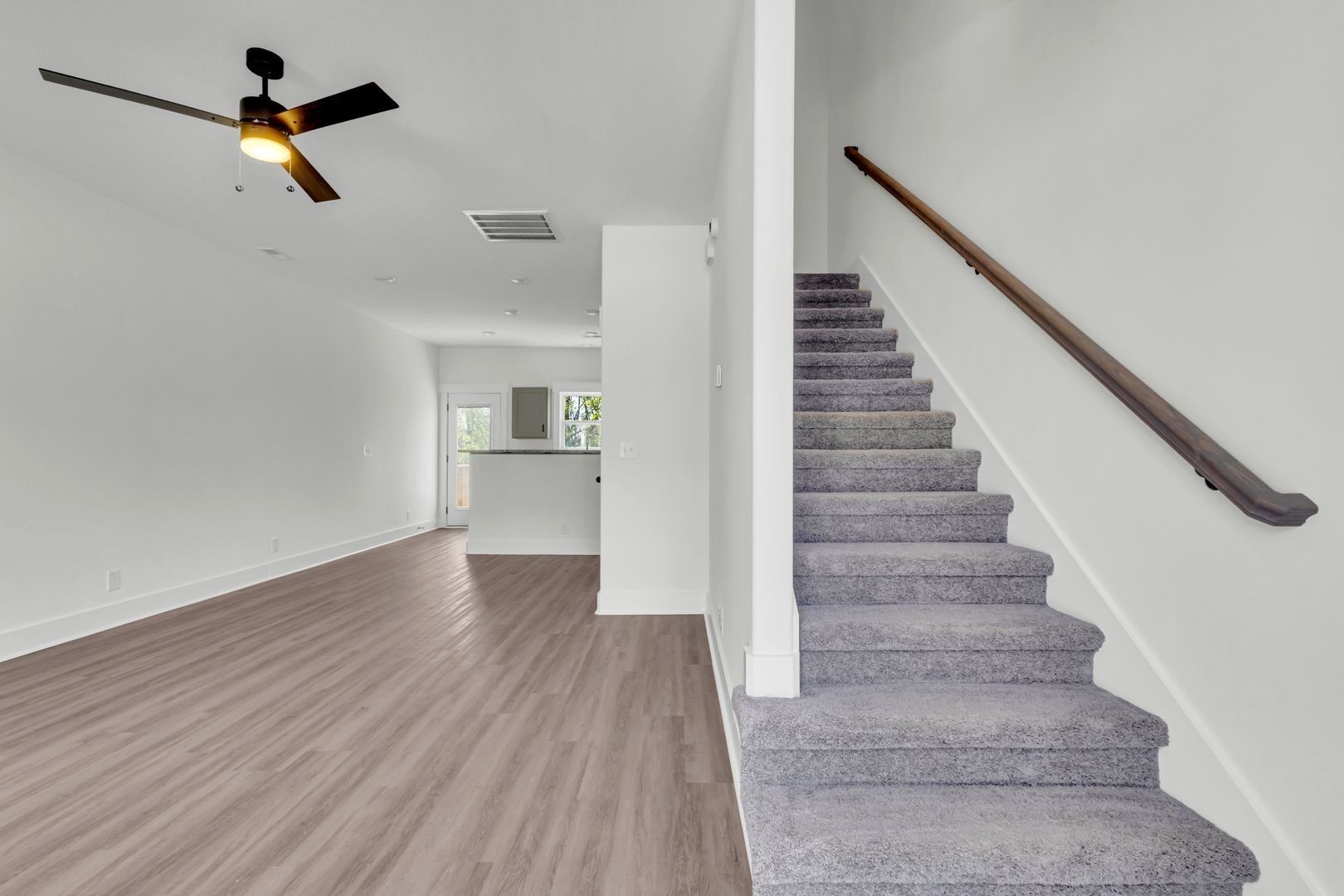 Clarksville Apartment: 3850 Jockey Dr