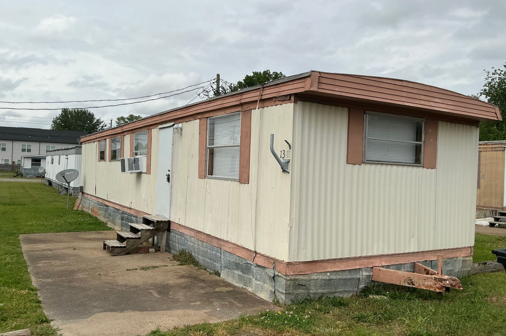 Clarksville Apartment: 2871 N Charles Ave - Lot # 13