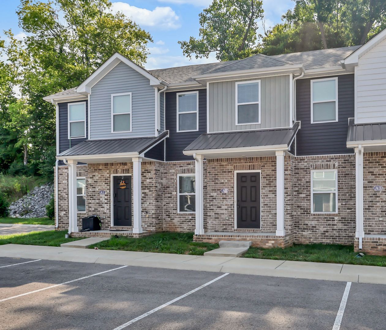 Clarksville Apartment: 1115 Hillwood Drive
