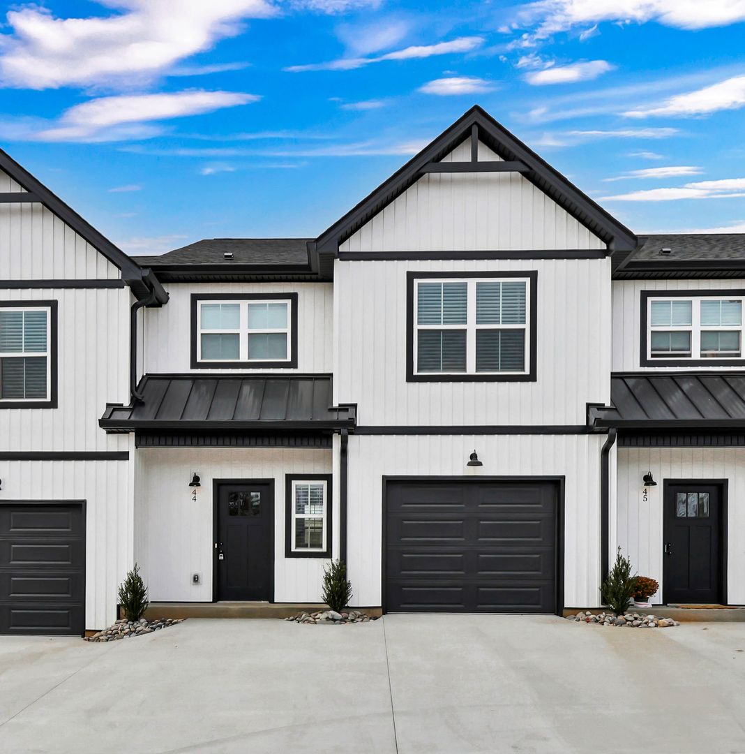 Clarksville Townhome: 166 Sango Drive