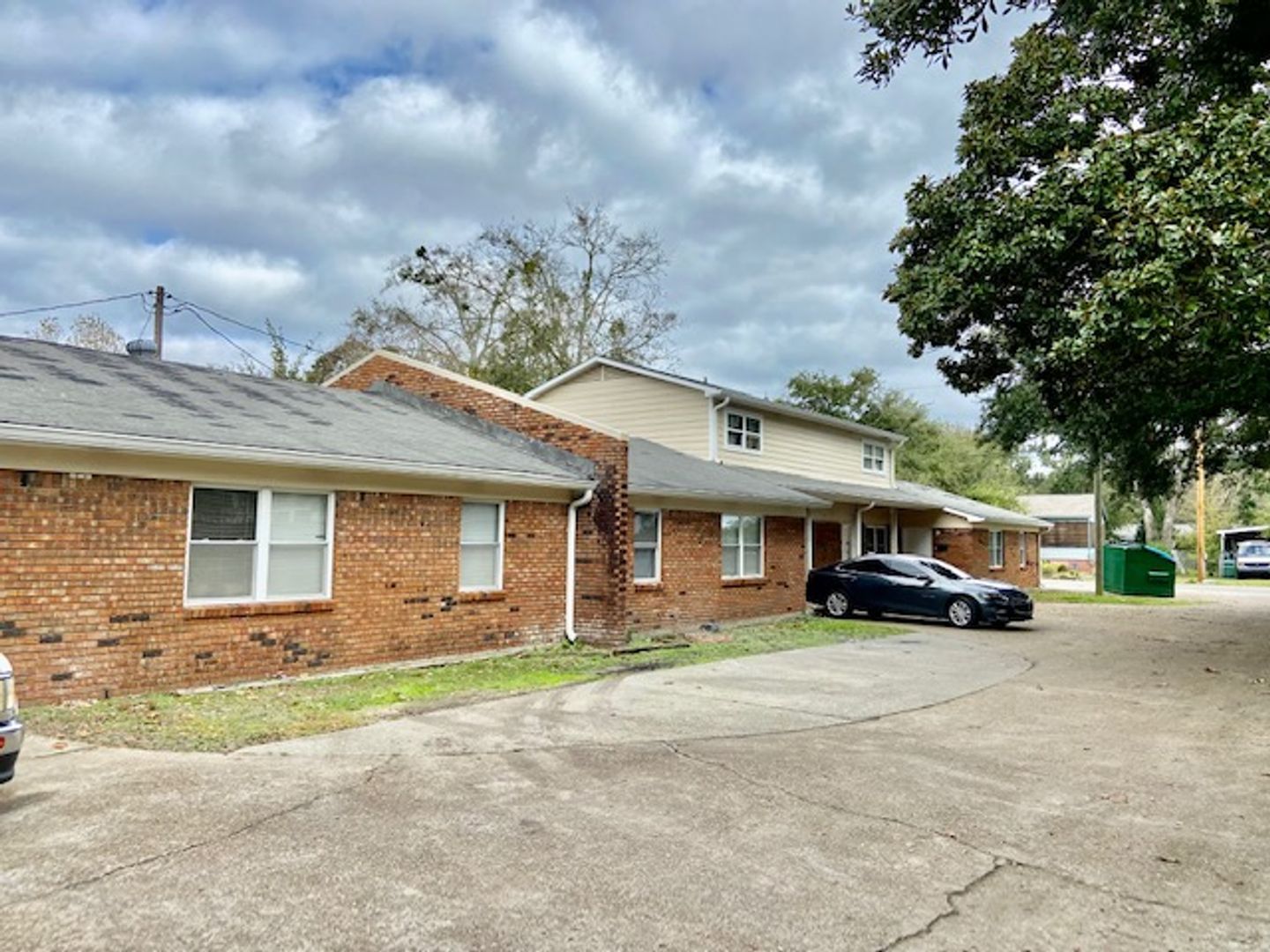 Gulfport Apartment: 807 Hardy Avenue