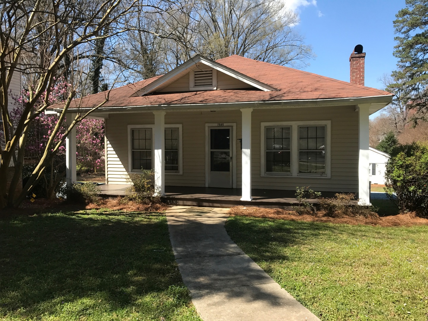 Charlotte House: 1545 Thomas Avenue