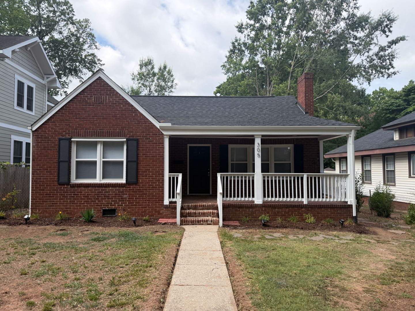 Charlotte House: 305 Sylvania Avenue