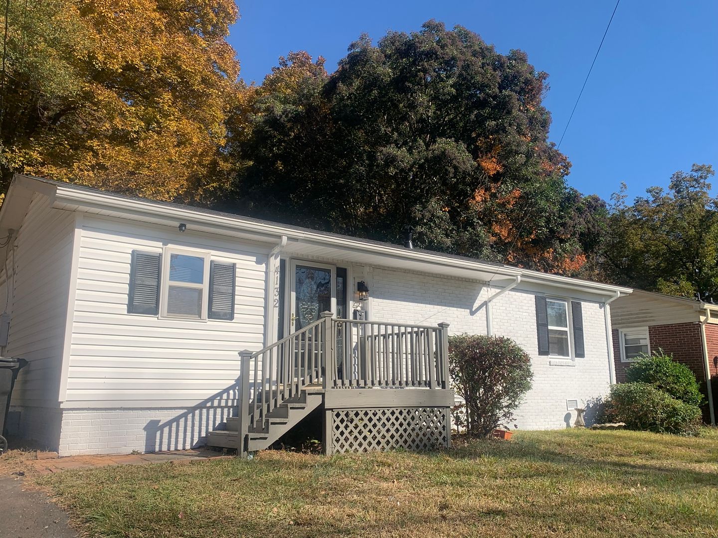 Charlotte House: 4132 Blenhein Road