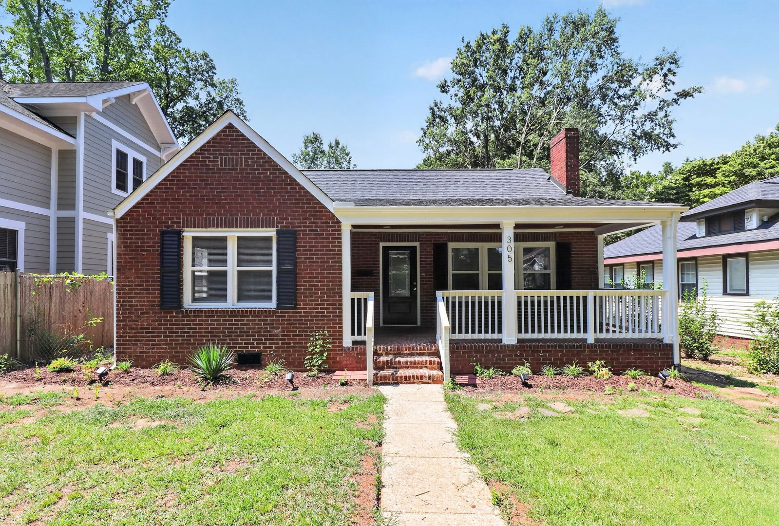 Charlotte House: 305 Sylvania Avenue