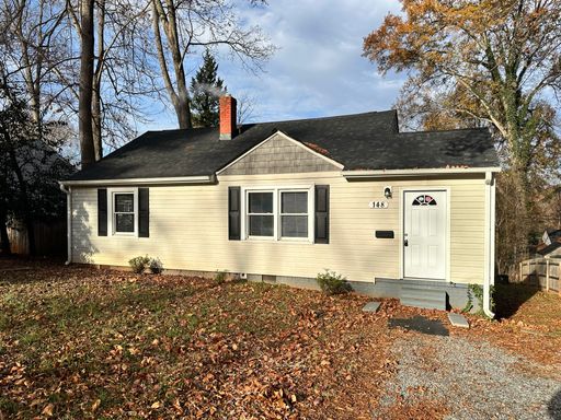 Charming Two Bedroom Home In Smallwood – photo 1