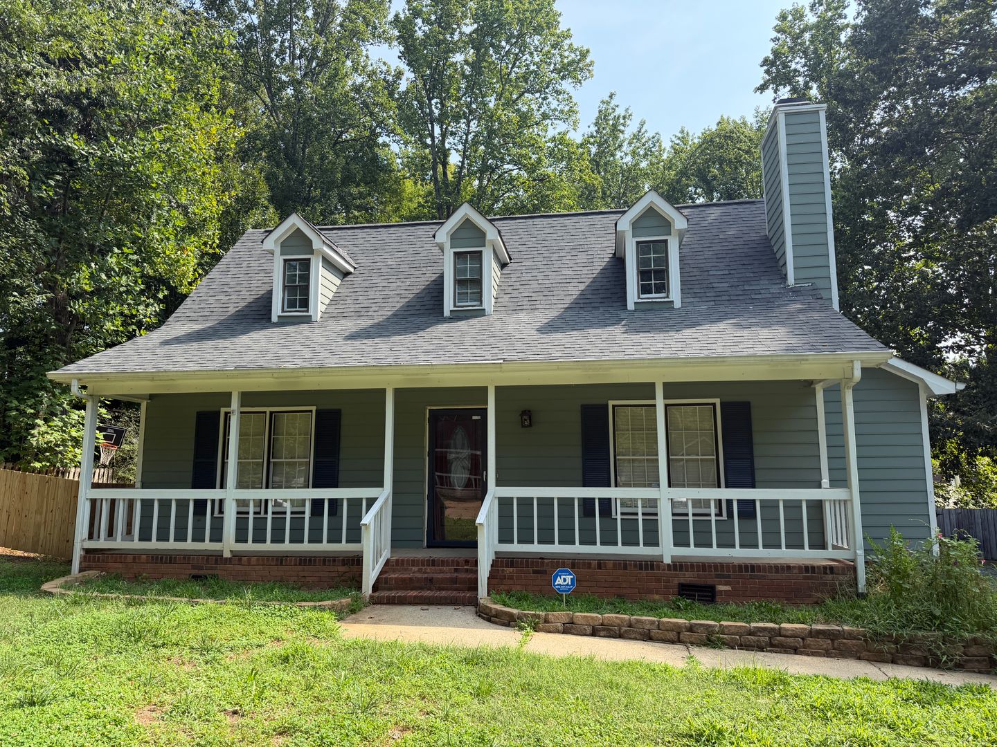Charlotte House: 6414 Rockshire Drive