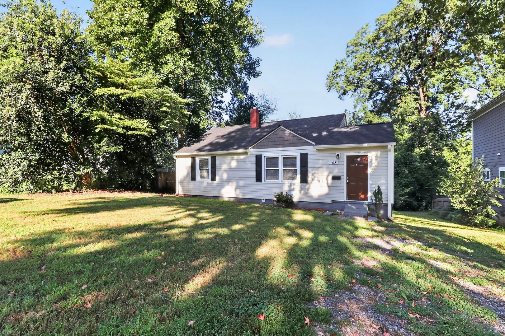 Charlotte House: 148 South Smallwood Place