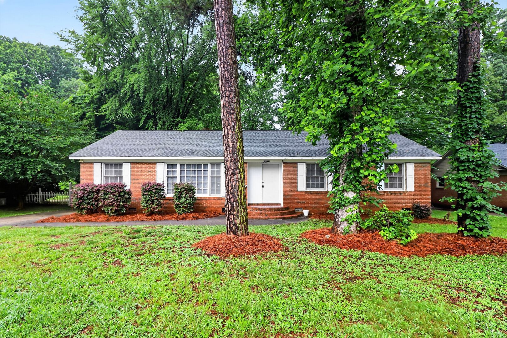 Matthews House: 11228 Gladewater Drive