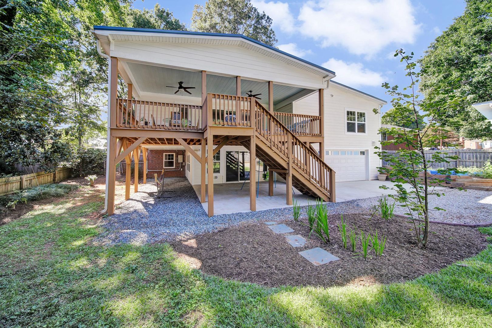 Charlotte House: 3222 Clark Street