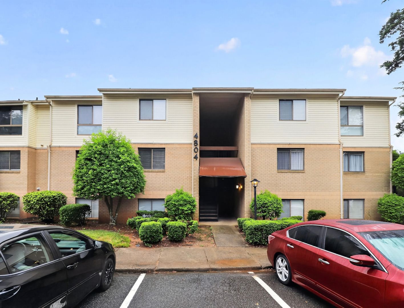 Charlotte House: 4804-C Spring Lake Drive