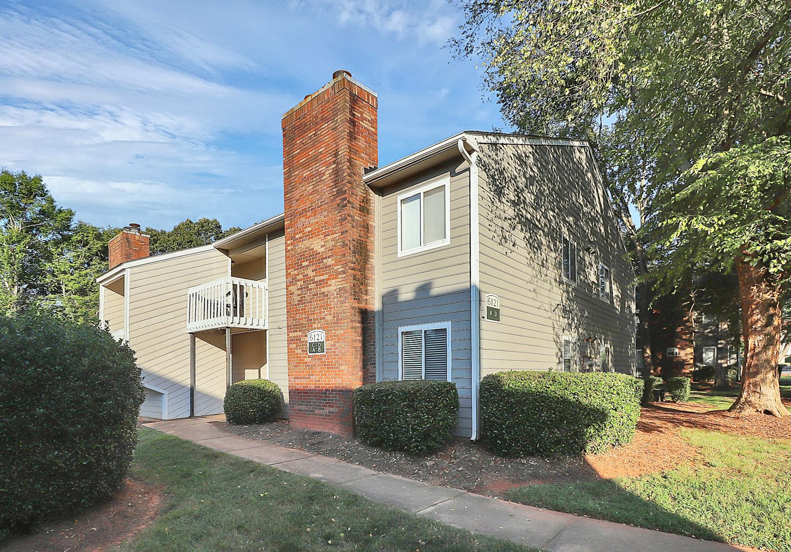 Charlotte Condo: 6121-B Heathstone Lane