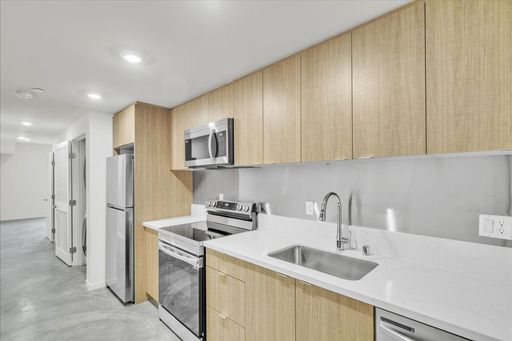 215 N. San Fernando Road - 310 – photo 1