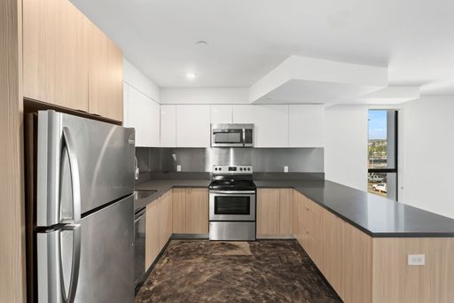 Spacious and Modern 2-Story Townhouse – photo 1