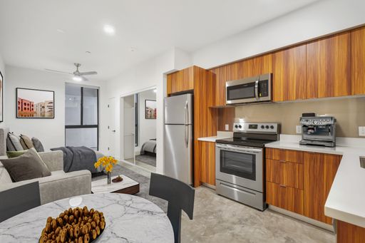 1 bedroom 1 bathroom – photo 1