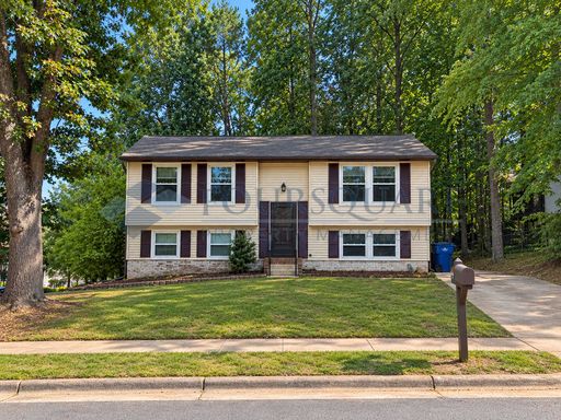 Cozy 4-Bed / 2-Bath Home with Main-Level Bedrooms, Large Backyard & Corner Lot, Near Shelley Lake – photo 1