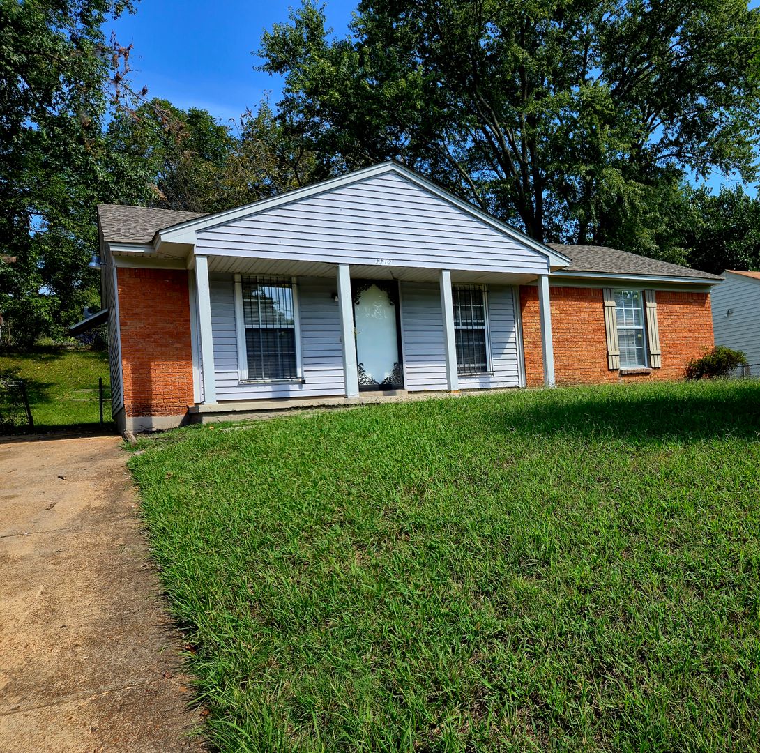Memphis House: 2212 Durham
