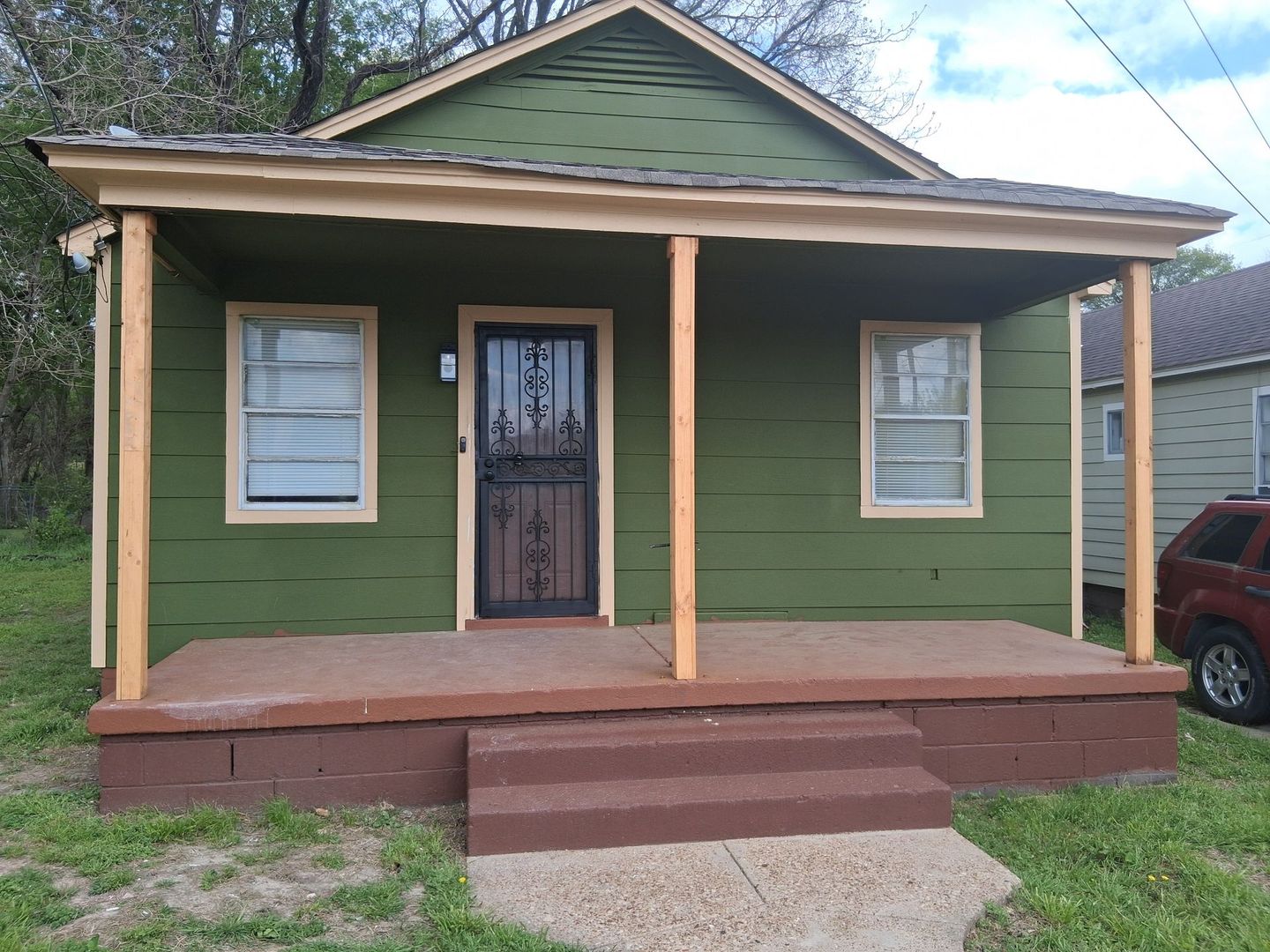 Memphis House: 1618 Pennsylvania St