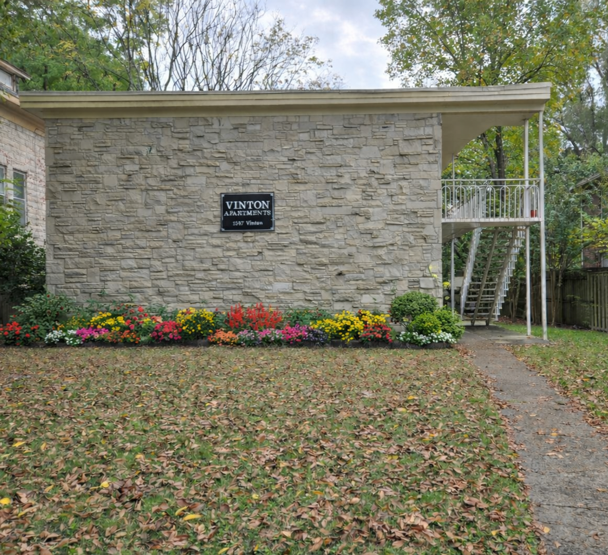 Memphis Apartment: 1307 Vinton Ave.