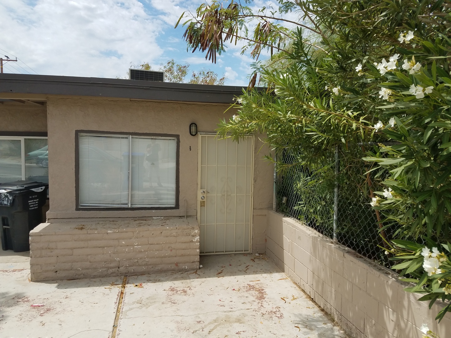 Desert Hot Springs Apartment: 66239 Estrella