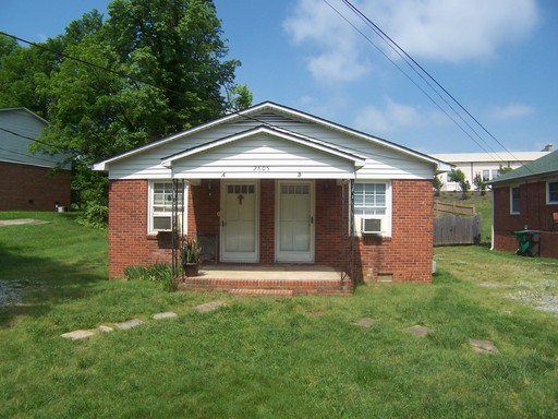 1 Bedroom Duplex!