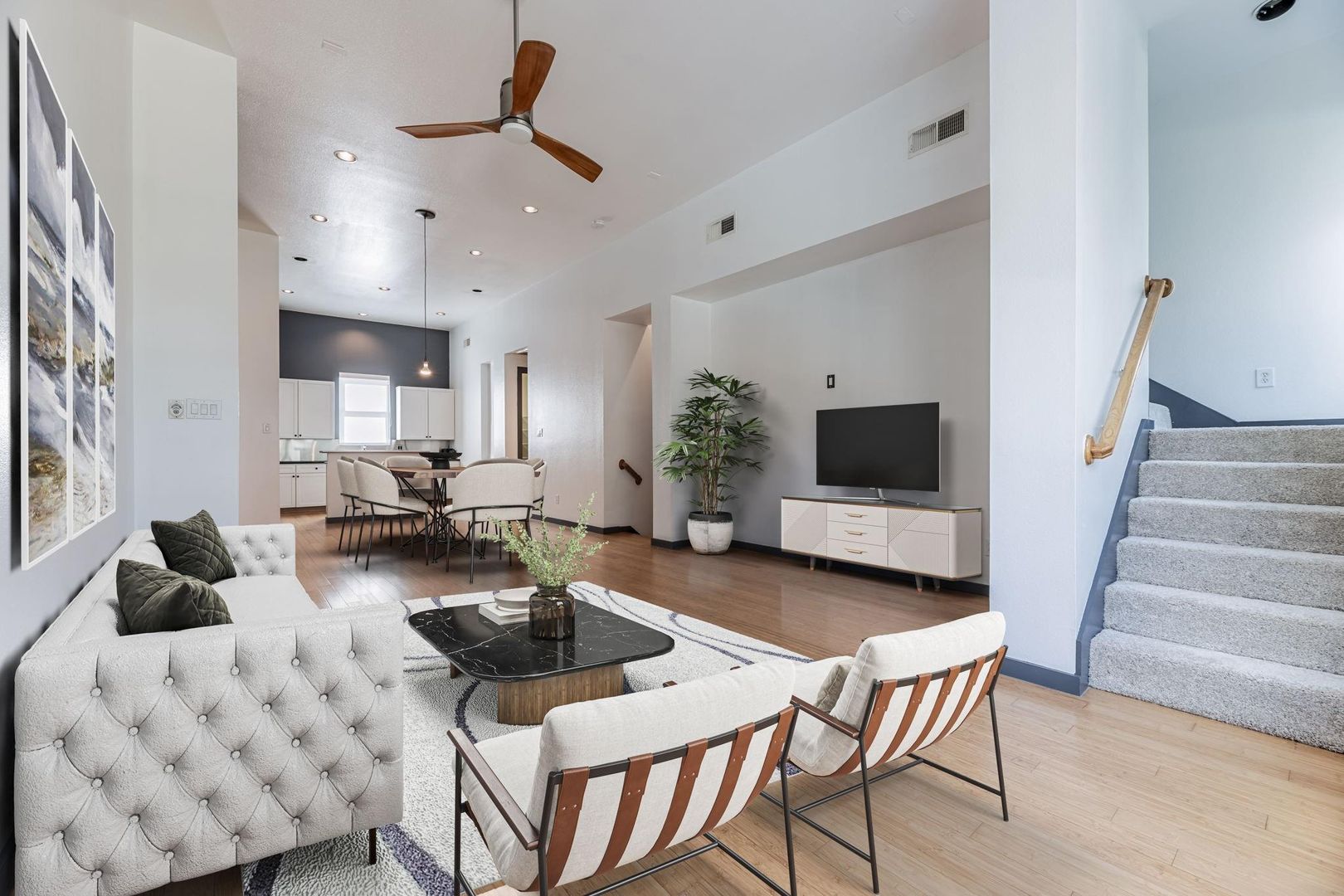 Dallas Townhome: 742 Cannen John Lane - OWNER OCCUPIED