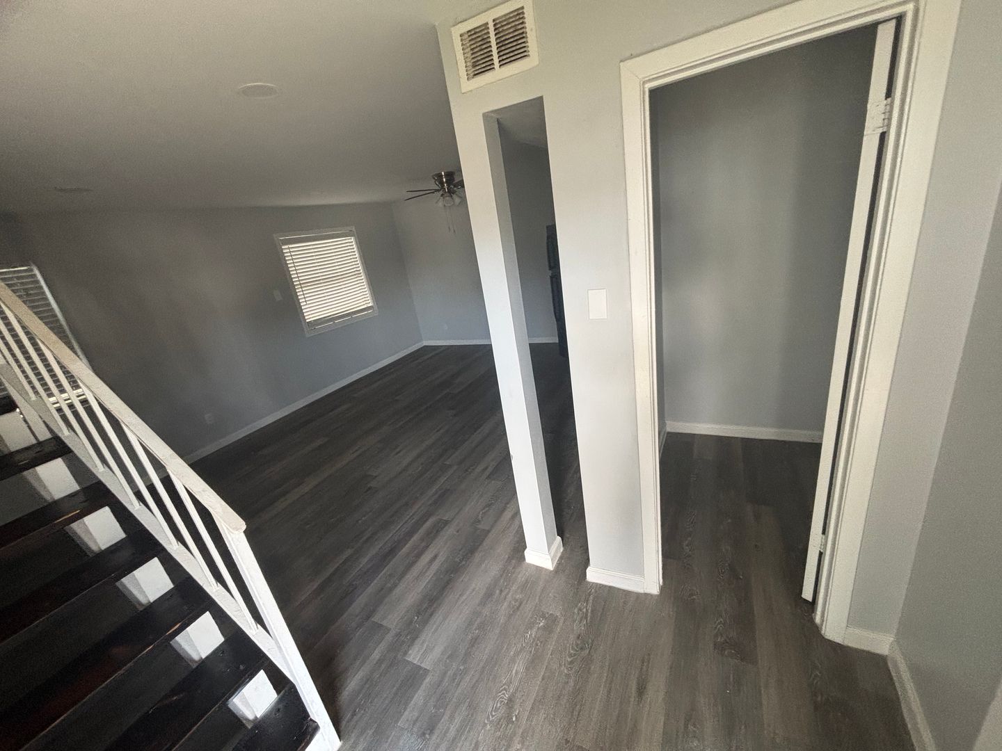 Irving Apartment: 301-319 Rolston Road