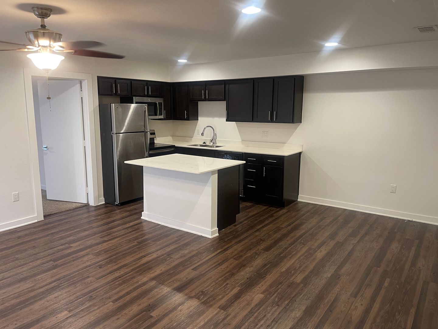 Dallas Apartment: 2106 Bennett Avenue