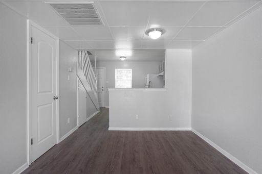 Modern Two-Bedroom Townhome Available Mid August! – photo 1