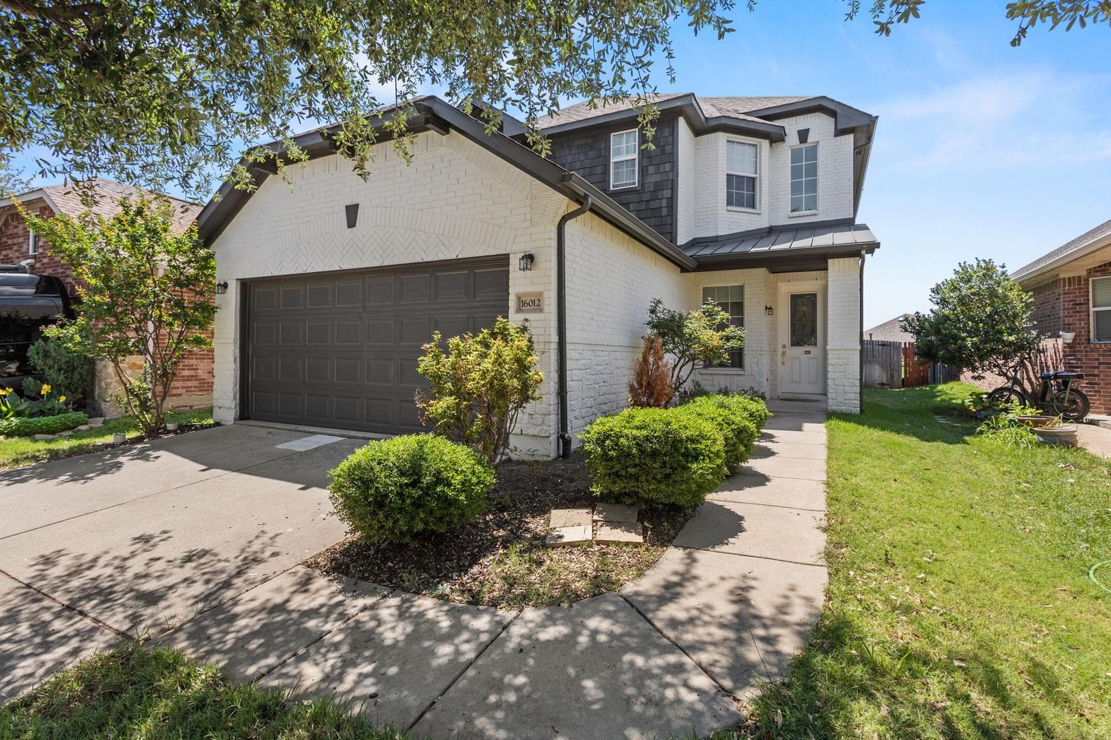 Prosper House: 16012 Alvarado Dr