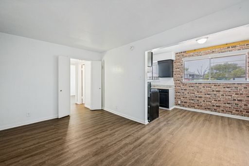Spacious 1 Bedroom Apartment!/Amplio apartamento de 1 dormitorio! – photo 1