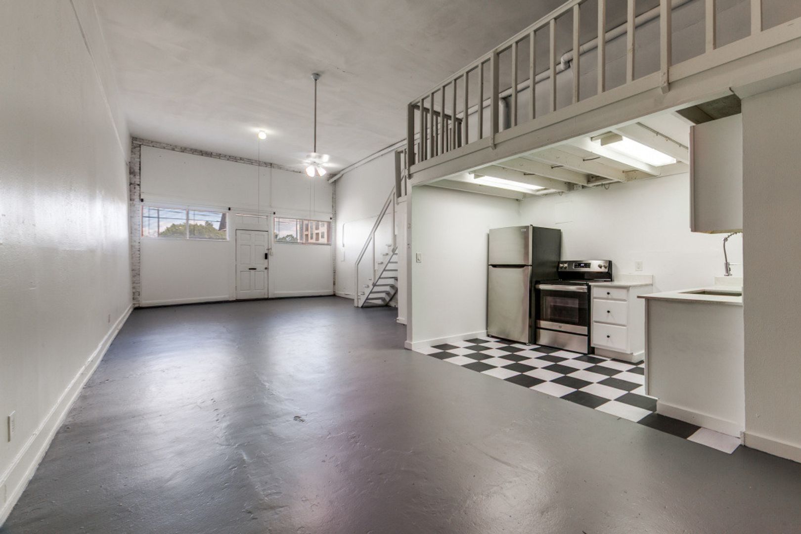 Dallas Apartment: 2007 S Ervay Street