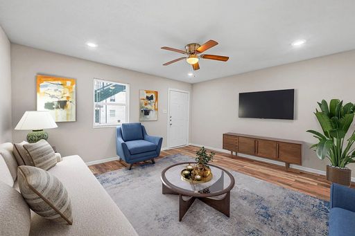 Charming 2 Bedroom Apartment at Heritage Grove
