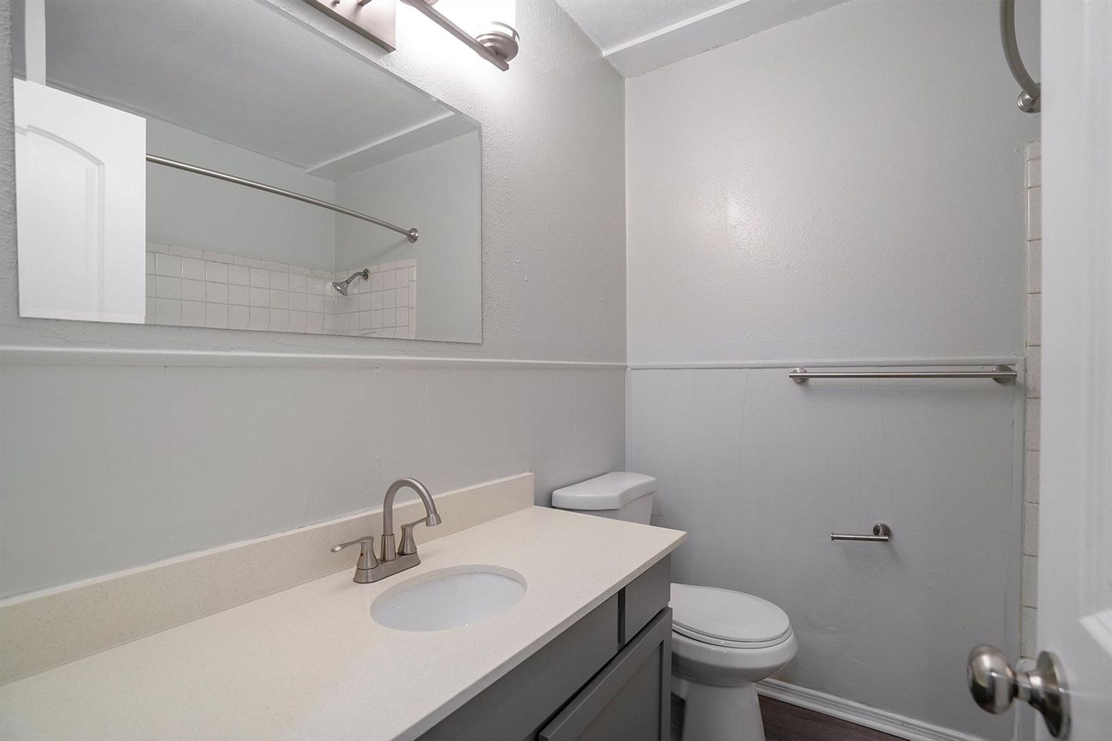 Arlington Apartment: 307-311 Rose Street