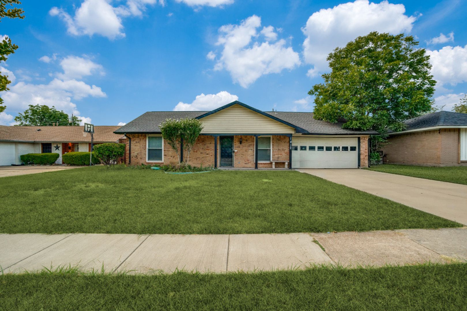 Plano House: 1412 E Park Blvd