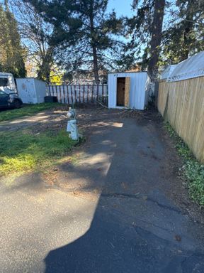 RV Space up to 29' available