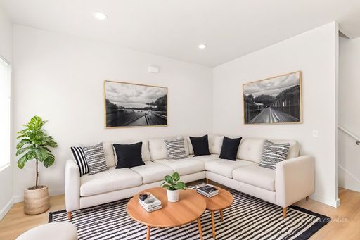 Modern 6 Bedroom, 2 Bath Portland Townhome – photo 1