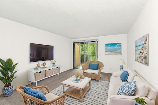 2BR/1BA Apartment - Ready for Immediate Move-In – photo 1