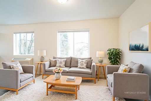Two Bedroom Apartment at Stacey Lee with In-Unit Laundry! – photo 1