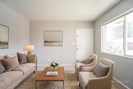 Cozy 2BR in Hillsboro | Private Patio + Covered Parking – photo 1