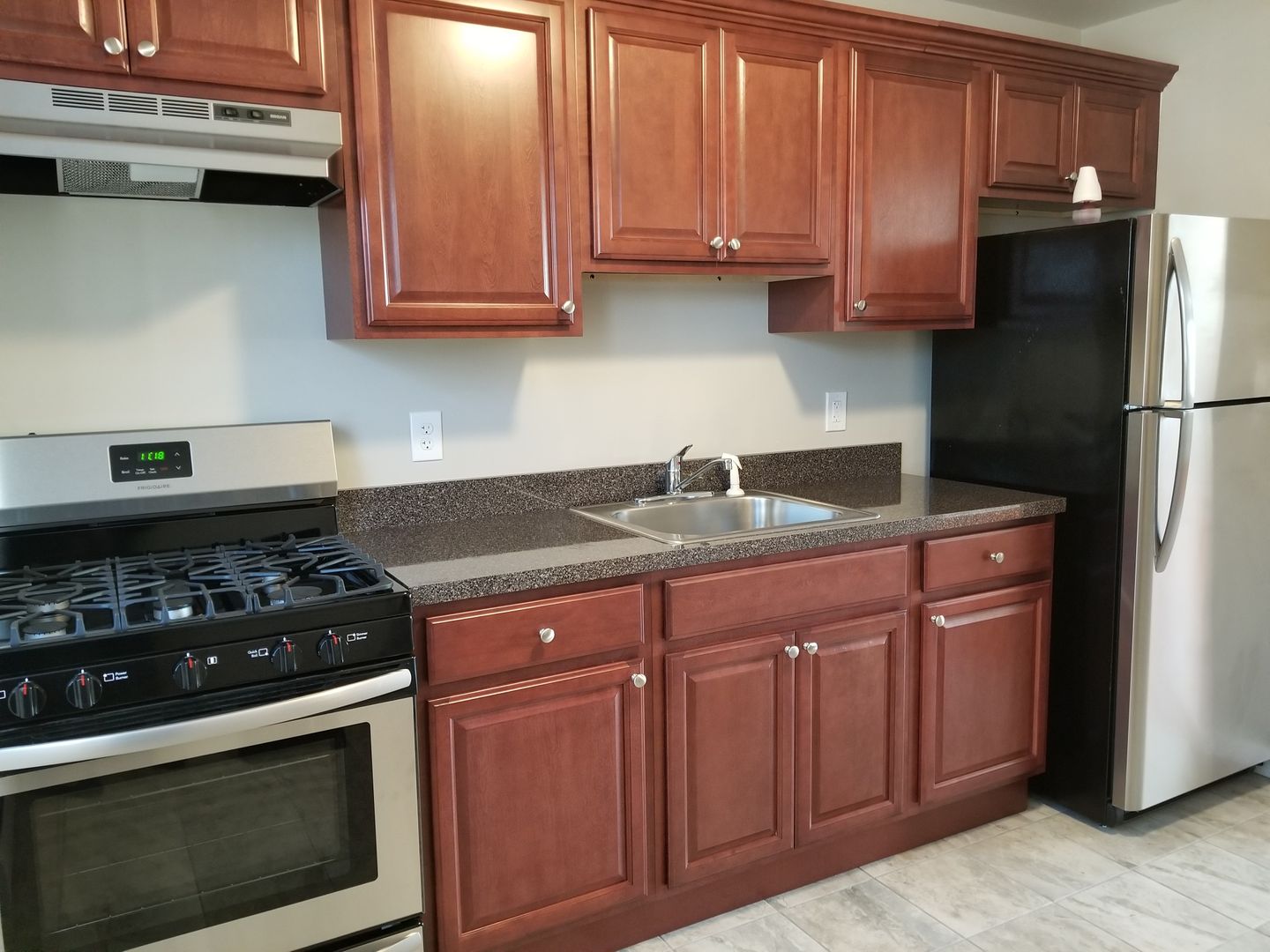 Edison Apartment: 1985 Route 27