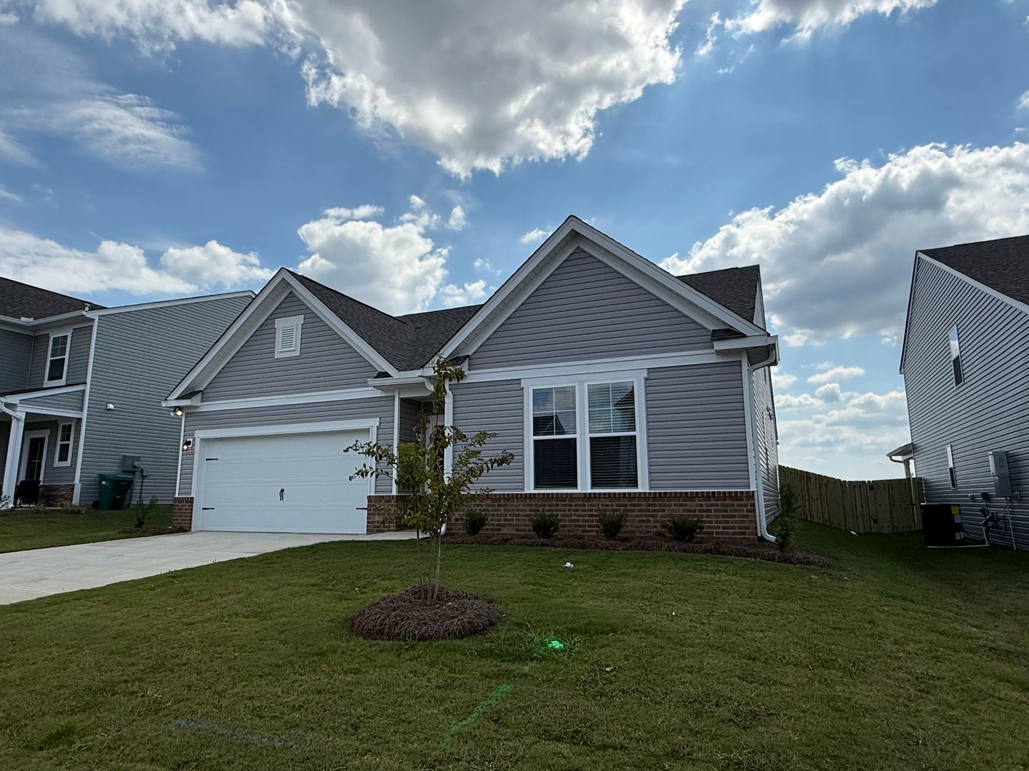 Aiken House: 4319 Hartshorn Cir