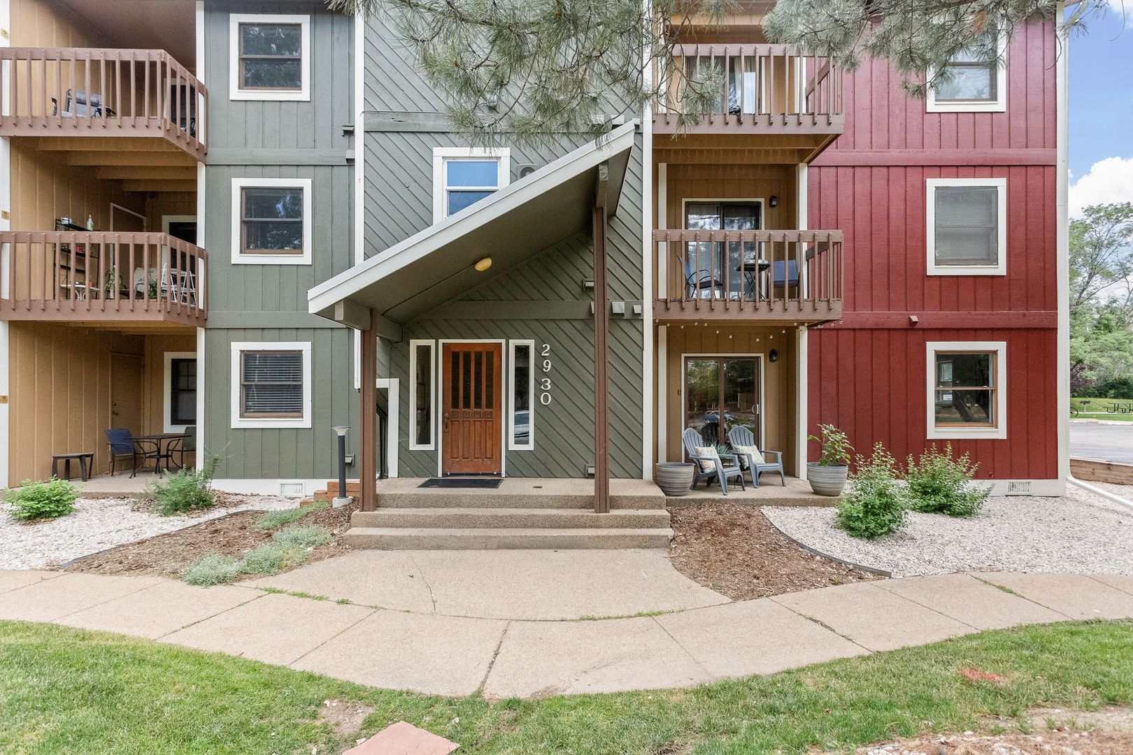 Boulder Condo: 2930 Shadow Creek Drive