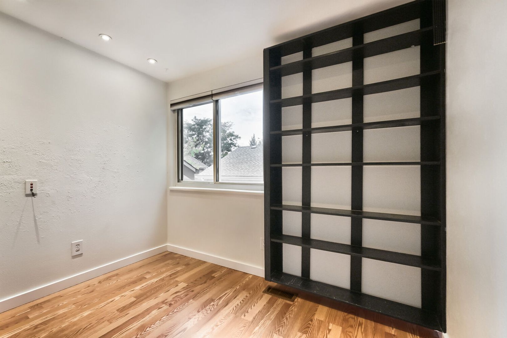 3838 Fredericks Court 8 of 21