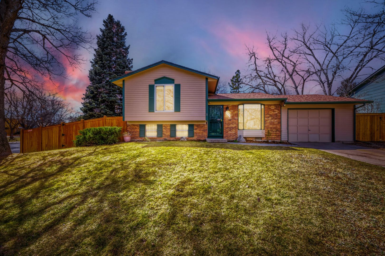 Louisville House: 2501 Sunrise Court