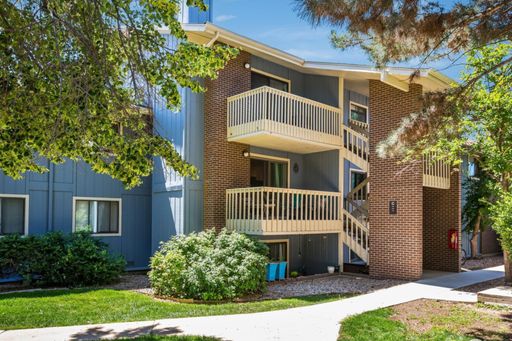 Updated 2B/2B Condo in Aspen Grove Community-Available Now! – photo 1